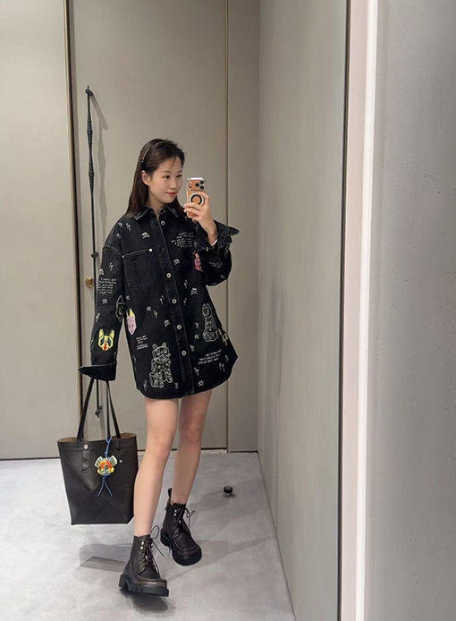 ロエベ 猫の刺繍りデニムシャツジャケット