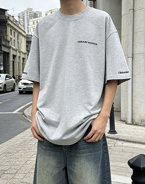 クロムハーツ ロゴプリントクルーネック半袖Tシャツ