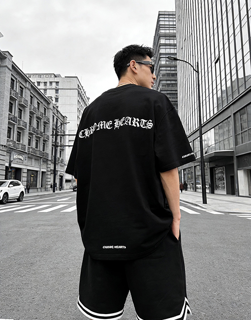 クロムハーツ ロゴプリントクルーネック半袖Tシャツ