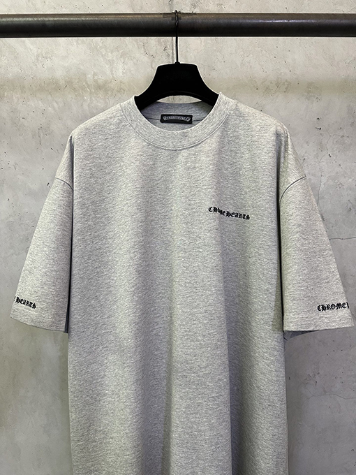 クロムハーツ ロゴプリントクルーネック半袖Tシャツ