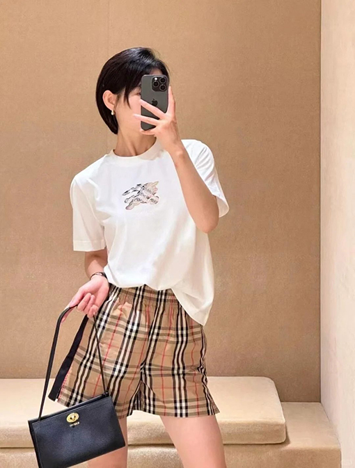 バーバリー BURBERRY チェック柄の軍馬アップリケクルーネック半袖Tシャツ