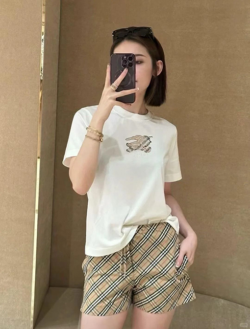バーバリー BURBERRY チェック柄の軍馬アップリケクルーネック半袖Tシャツ
