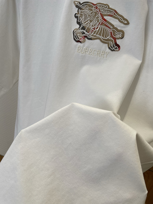 バーバリー BURBERRY チェック柄の軍馬アップリケクルーネック半袖Tシャツ