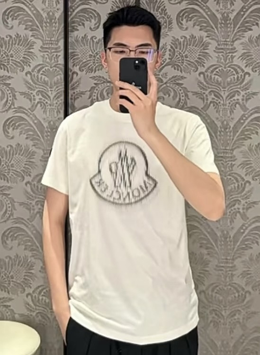 モンクレールスーパーコピー Moncler ブラープリント半袖Tシャツ