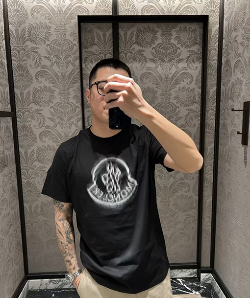 モンクレールスーパーコピー Moncler ブラープリント半袖Tシャツ