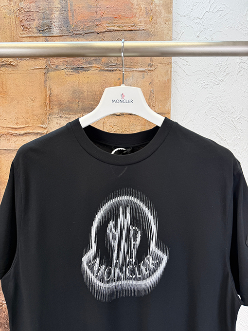 モンクレールスーパーコピー Moncler ブラープリント半袖Tシャツ