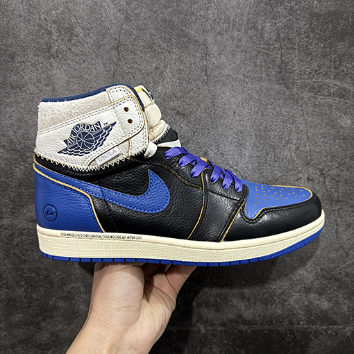 ナイキ 藤原ヒロシ氏による三者コラボレーション4色パッチワークのグレー稲妻ホワイトブルーブラックのシューズ