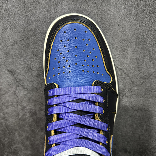 ナイキ 藤原ヒロシ氏による三者コラボレーション4色パッチワークのグレー稲妻ホワイトブルーブラックのシューズ