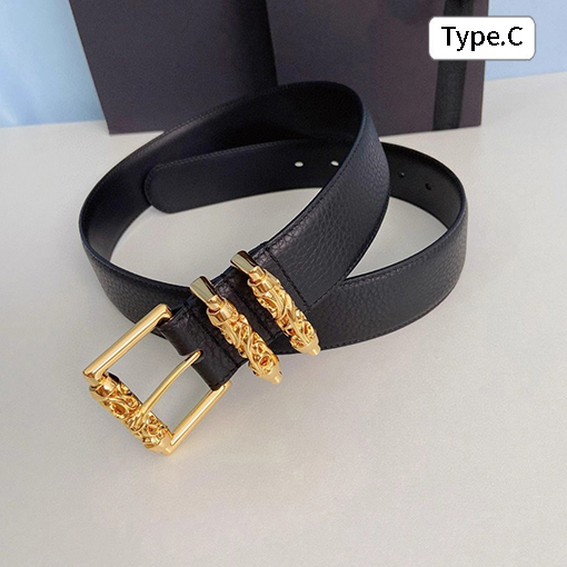 クロムハーツ クラシックなクロススタッズベルト