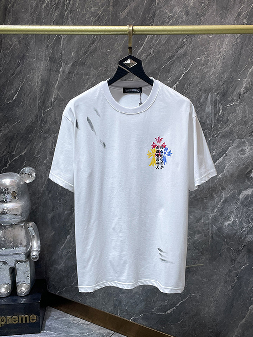 クロムハーツ 馬蹄柄のサンスクリットクロスウォッシュとダメージをした半袖Tシャツ