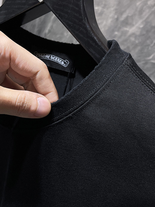 クロムハーツ 馬蹄型のウォッシュとダメージをした半袖Tシャツ