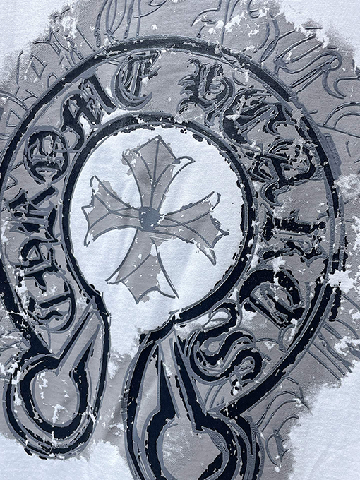 クロムハーツ 馬蹄型のウォッシュとダメージをした半袖Tシャツ