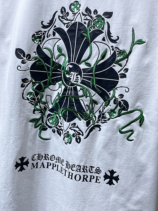 クロムハーツ グラフィティサンスクリットい古しの馬蹄刺繍半袖Tシャツ