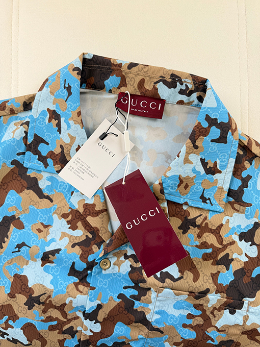 グッチ 迷彩柄半袖シャツ