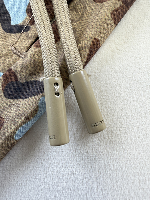 グッチ 迷彩ビーチショーツ