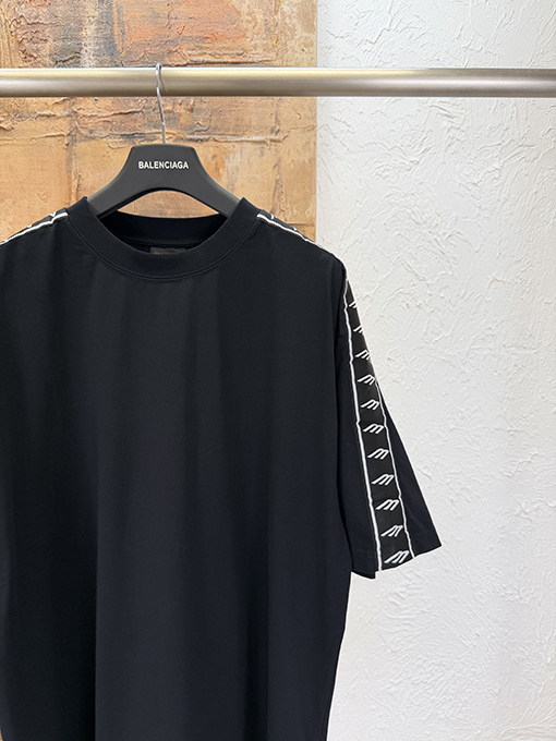 バレンシアガ リボン半袖Tシャツ