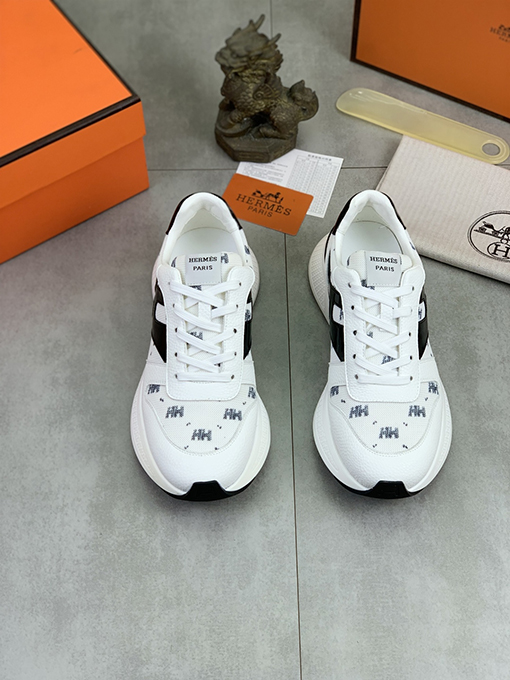 エルメス HERMES ステッチ入りブランド「H」トーテムシューズ