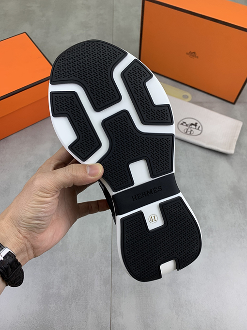 エルメス HERMES ステッチ入りブランド「H」トーテムシューズ