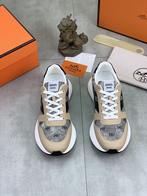 エルメス HERMES ステッチ入りブランド「H」トーテムシューズ