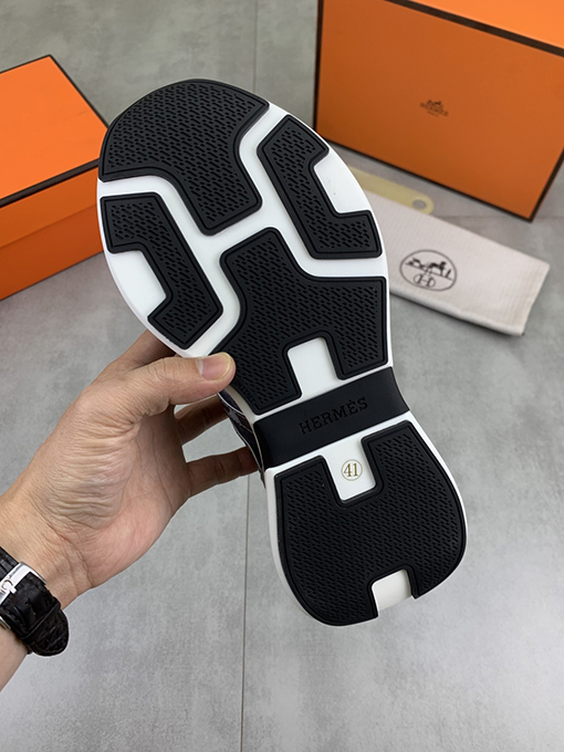 エルメス HERMES ステッチ入りブランド「H」トーテムシューズ