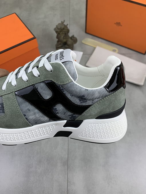 エルメス HERMES ステッチ入りブランド「H」トーテムシューズ