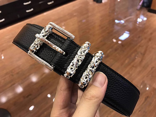 クロムハーツ クラシックなピンバックルベルト