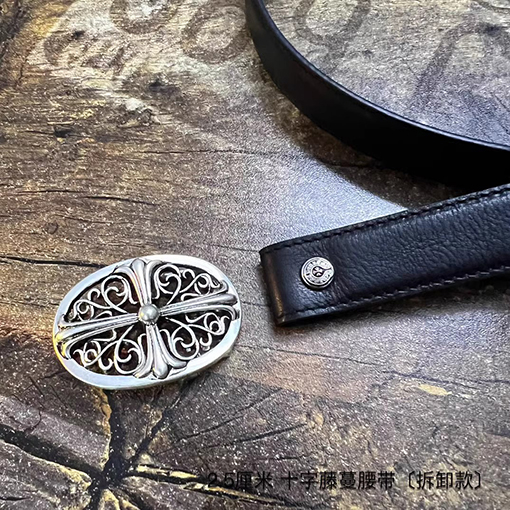 クロムハーツ クロススタッズベルト