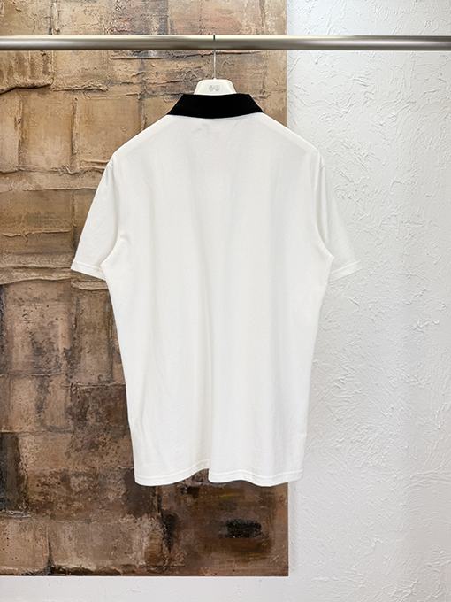 モンクレール Moncler 刺繍入り半袖ポロシャツ