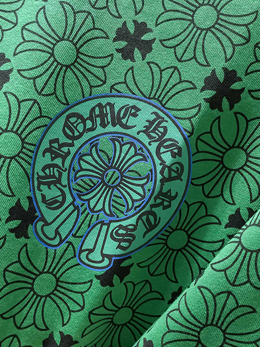 クロムハーツ カスタムデザインのオールオーバークロスプリント半袖Tシャツ