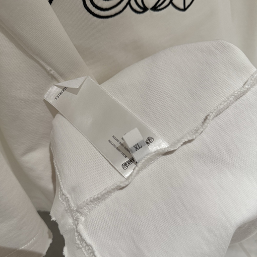 クロムハーツコピー 前面と背面の刺繍半袖Tシャツ