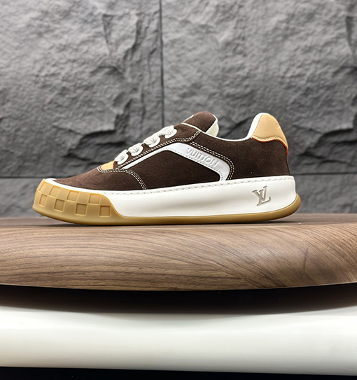 ルイヴィトン LV Tilted Monogram Damier チェック柄の花柄スニーカー