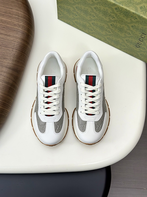 グッチ カジュアルスポーツシューズ