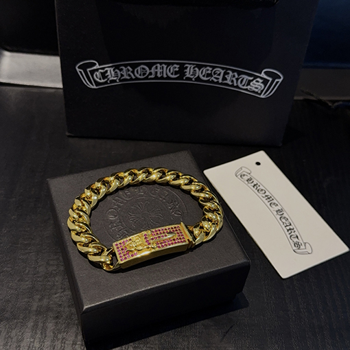 クロムハーツコピー 金色の十字型ダイヤモンド剣ブレスレット