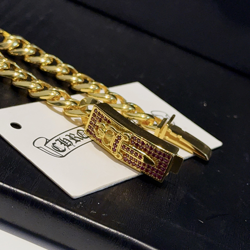 クロムハーツコピー 金色の十字型ダイヤモンド剣ブレスレット