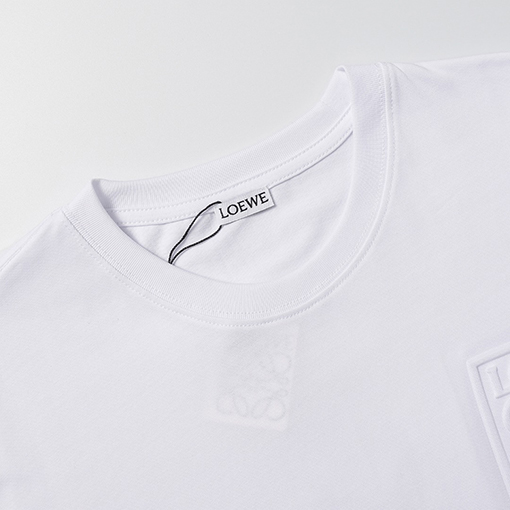 ロエベ LOEWE フロントポケットに刺繍ロゴが入った半袖Tシャツ