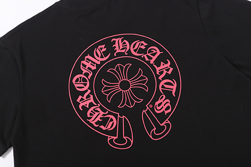 クロムハーツ 白ピンク黒ピンクの馬蹄の十字架サンスクリットのプリント半袖Tシャツ