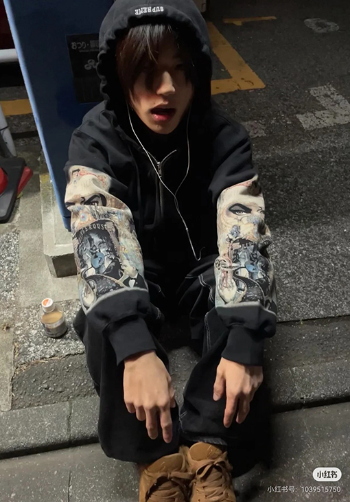 シュプリーム WEEK18 Dangerous Zip Up Hooded Sweatshirt アイプリントのフード付きジップアップスウェットシャツ