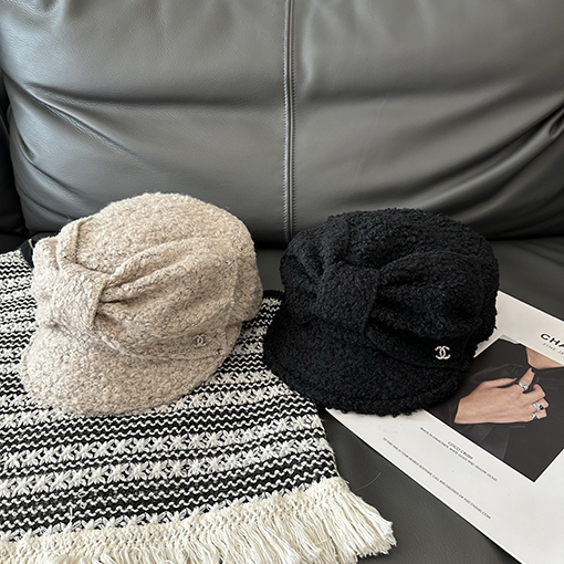 シャネルスーパーコピー 蝶ネクタイフラットキャップ