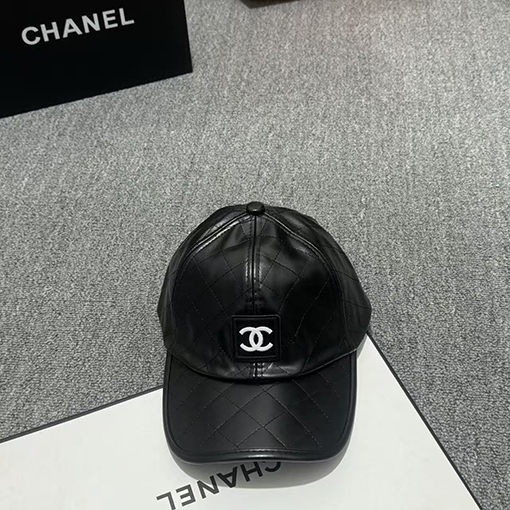 シャネル 高級感とスタイリッシュなベースボールキャップ