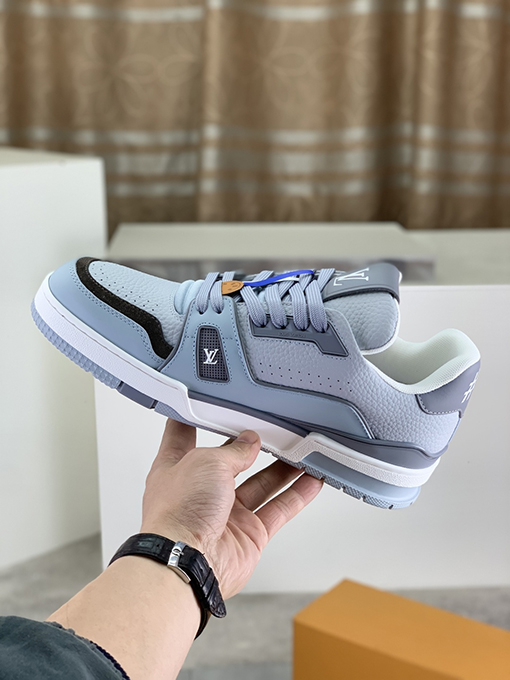 ルイヴィトン LV カップルけのクラシックでトレンディなシューズ