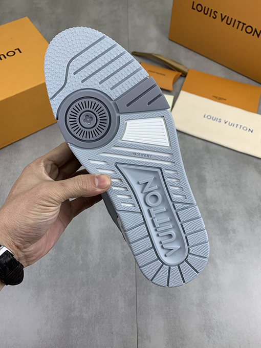 ルイヴィトン LV カップルけのクラシックでトレンディなシューズ