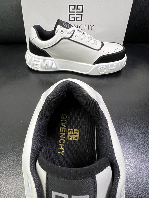ジバンシイスーパーコピー Givenchy 高品質のスポーツシューズ