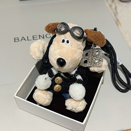 バレンシアガ Balenciaga 新モデルバッグチャームキーホルダー