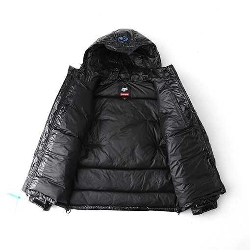 シュプリーム  WEEK9 Shiny Down Puffer Jacke 光沢のあるロゴ入りフード付きコンフォートカジュアルジャケット