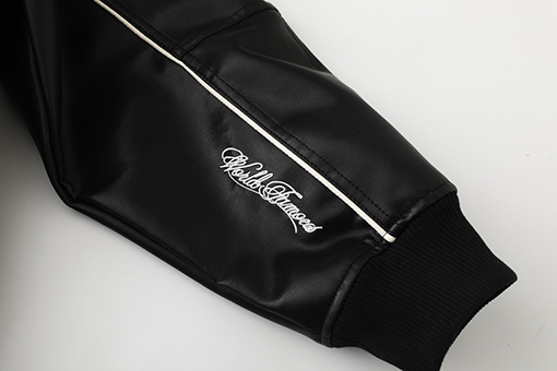 シュプリーム X ナイキ  WEEK4 Leather Varsity Jacket 背中にロゴがったレザーのバーシティジャケット