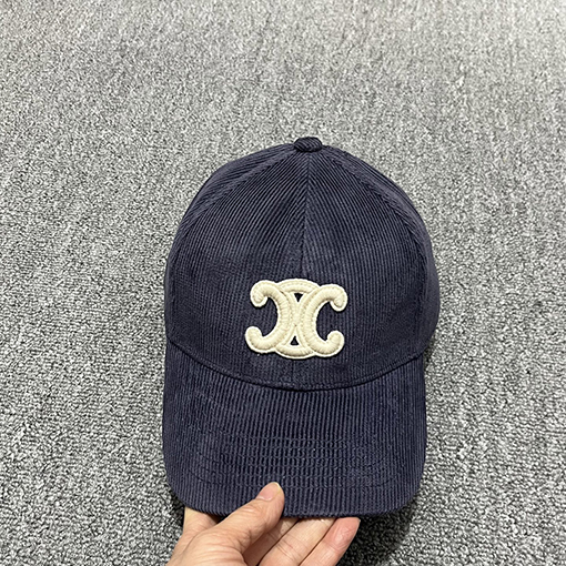 セリーヌ コーデュロイのベースボールキャップ
