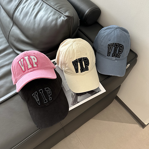 バレンシアガコピー 新しいベースボールキャップ