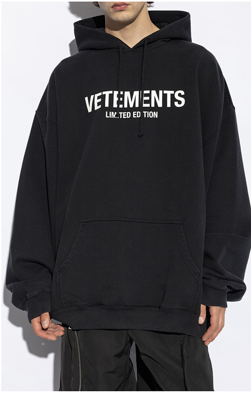 ヴェトモン VETEMENTS 新しいフード付きスウェットシャツ