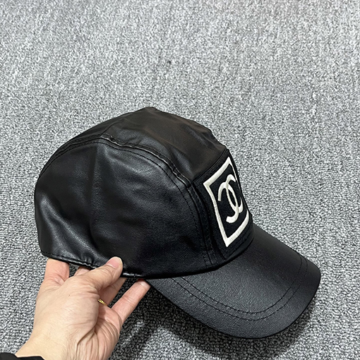 セリーヌコピー スタイリッシュで多用途ベースボールキャップ