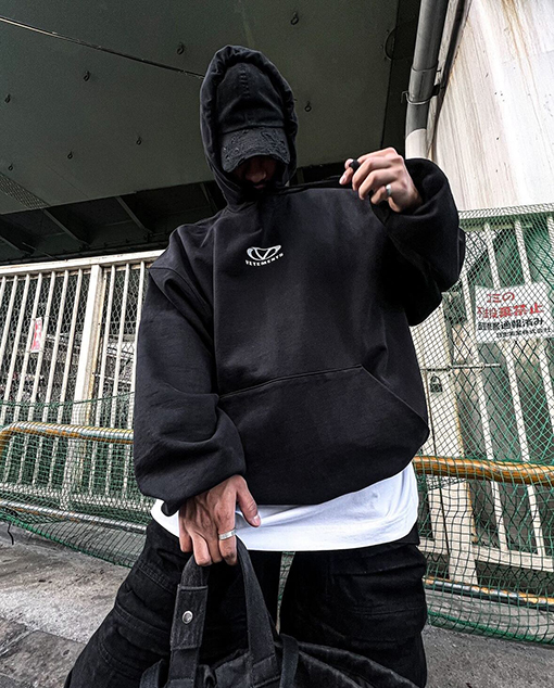 ヴェトモンスーパーコピー ダブルレイヤーフード付きスウェットシャツ